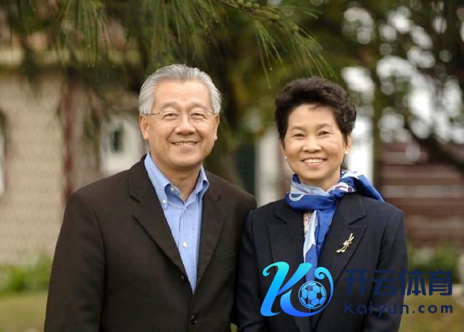 戴耀宗和苏婉（LAGT和皇后杯的创办东说念主之一）