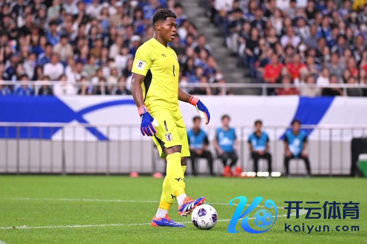 全商场：交班诺伊尔体育集锦，拜仁派球探磨真金不怕火了日本国门铃木彩艳